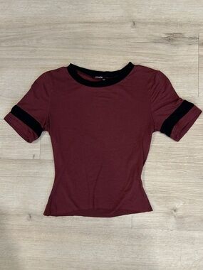 Love Culture Sporty Streetwear Burgundy Ringer Tee with Black Trim Size S
